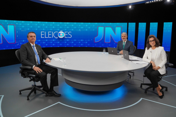 Em entrevista Bolsonaro fala em ‘eleições limpas’ e defende atuação do governo na pandemia