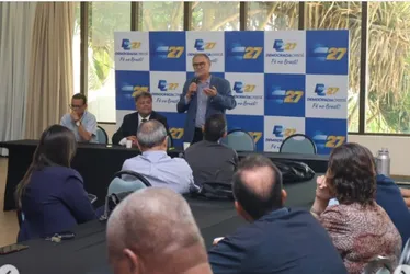 João Caldas tenta voltar à política e monta chapa pelo DC em Alagoas