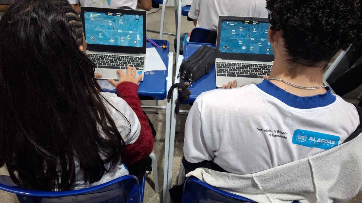Celular vira ferramenta para ensinar Física em escolas de Arapiraca