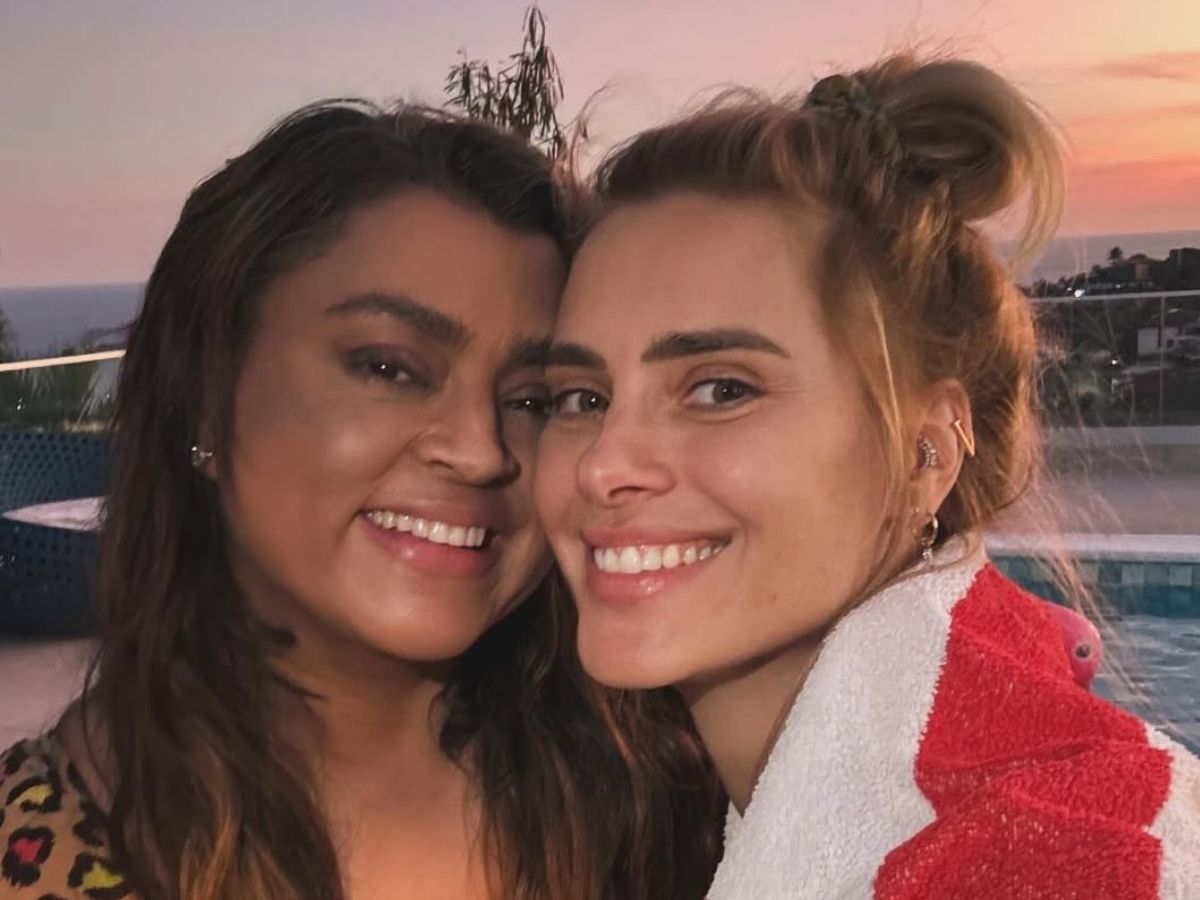 Carolina Dieckmann explica dificuldade em falar sobre morte de Preta Gil