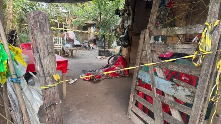 Homens encapuzados matam jovem em Santa Luzia após chegarem de barco