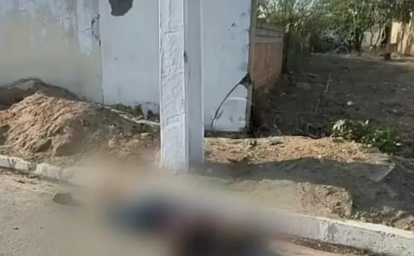 Jovem de 22 anos morre ao colidir moto contra poste no Sertão de Alagoas
