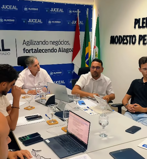 Coopaíba e Juceal discutem implementação do programa CoopLegal em AL