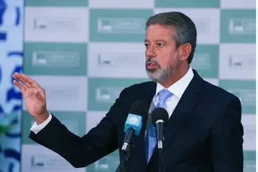 Arthur Lira mantém rede de aliados em cargos estratégicos na Caixa Econômica
