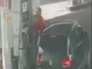 Vídeo mostra momento em que motorista por app compra gasolina antes de forjar sequestro
