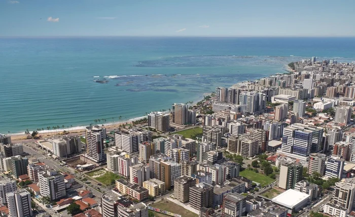 Pajuçara lidera ranking dos bairros mais caros de Maceió