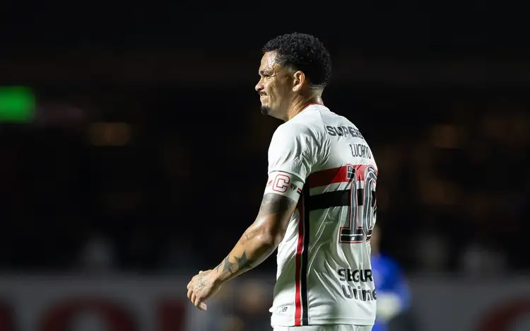 Lesões graves assombram o São Paulo na reta final do Brasileirão