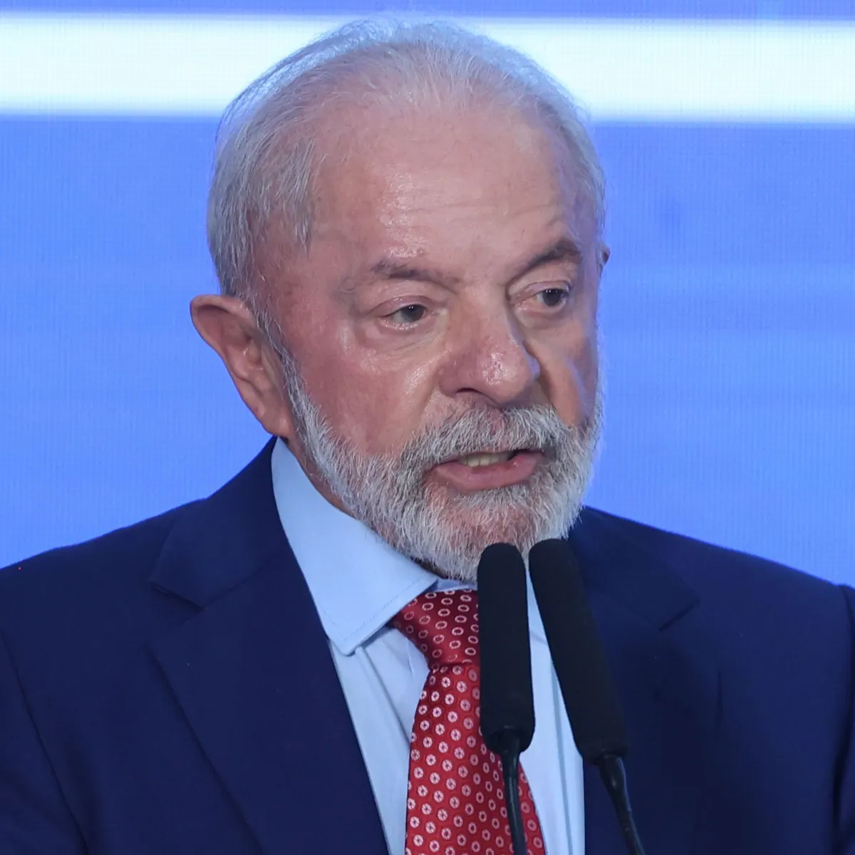 Lula critica André Valadão durante ato de campanha no Rio