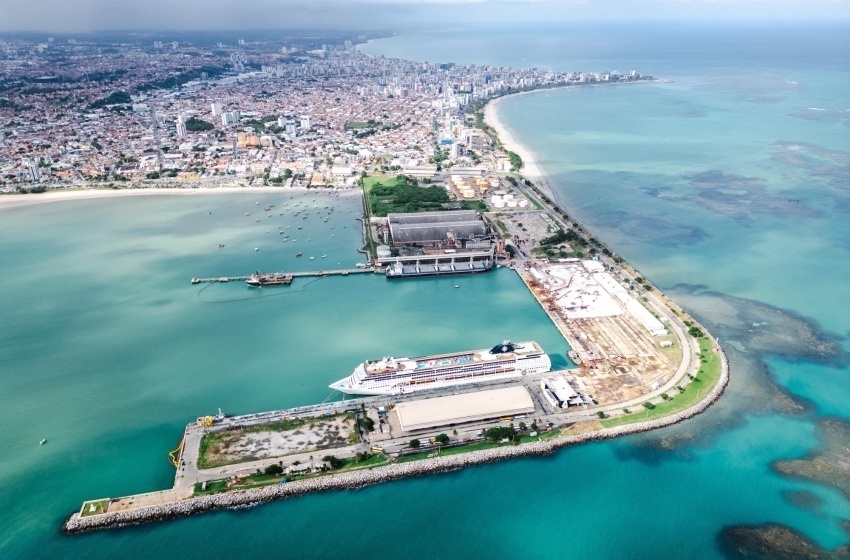 Maceió se destaca entre destinos buscados por turistas estrangeiros no Brasil