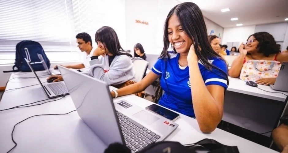 Maceió abre 480 vagas gratuitas em cursos profissionalizantes para jovens