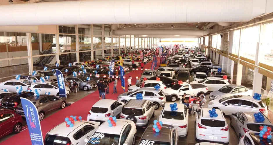 Feirão de veículos seminovos reúne mais de 600 carros em Maceió