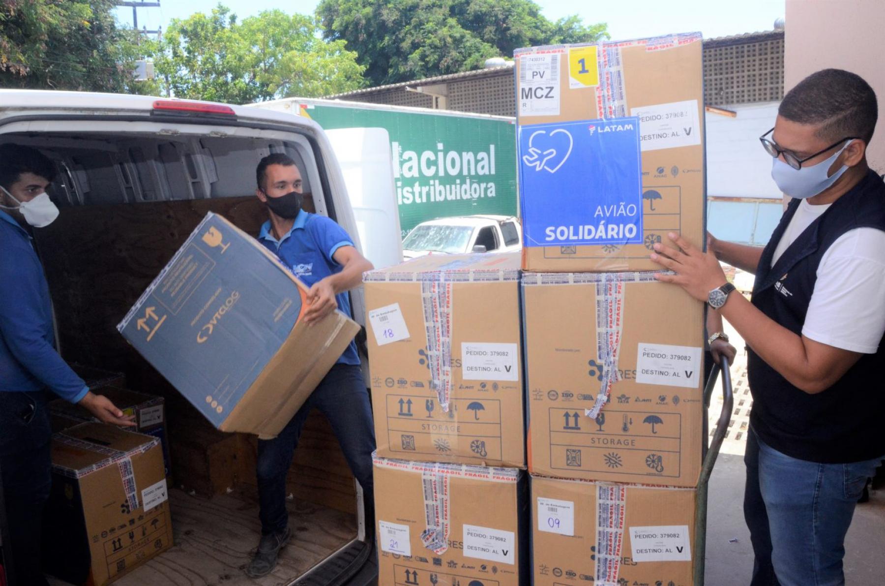 Mais 132.210 doses de vacinas contra a Covid-19 chegam a Alagoas