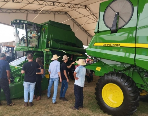 Indústria de máquinas agrícolas deve avançar 3,4% em 2026, projeta Abimaq