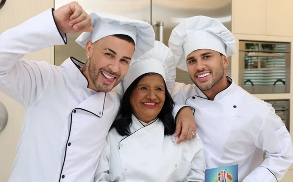 Mãe de Carlinhos Maia ainda não sabe do divórcio do filho