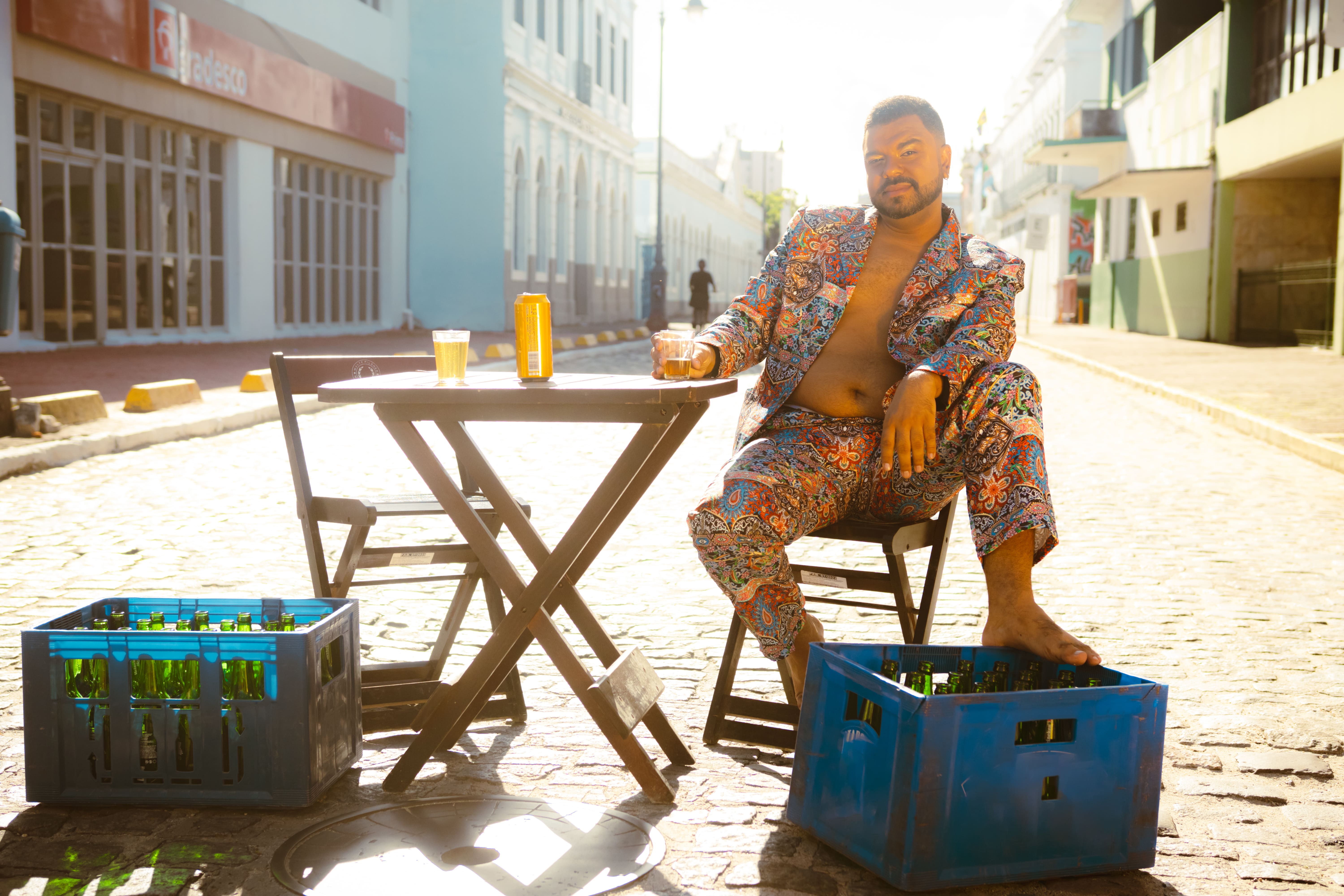 Mario Myu representa Alagoas com “Aqui Só Tem Brega” em festival nacional