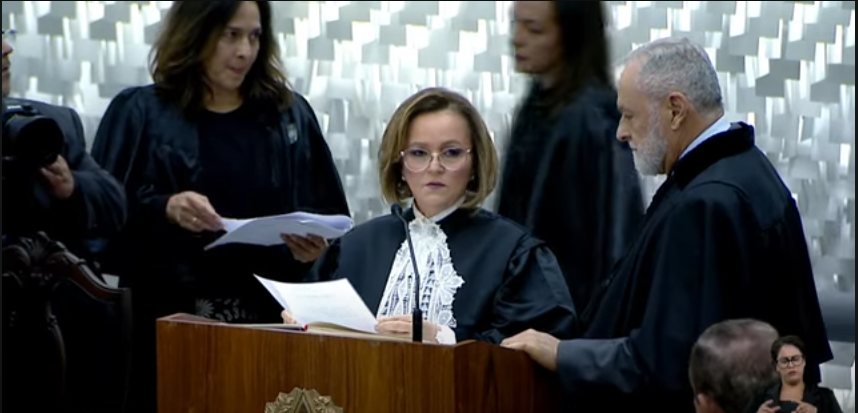 Marluce Caldas é empossada ministra do Superior Tribunal de Justiça