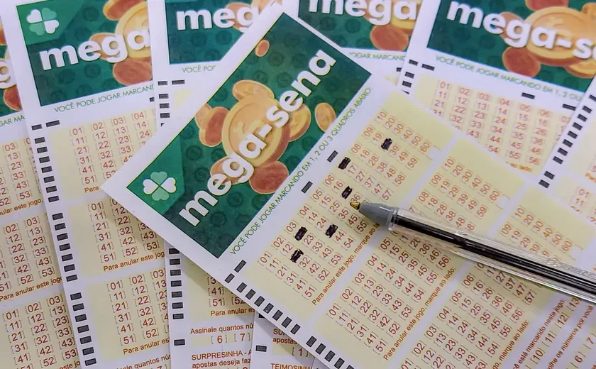 Mega-Sena acumula e 24 apostas de AL acertam a quadra