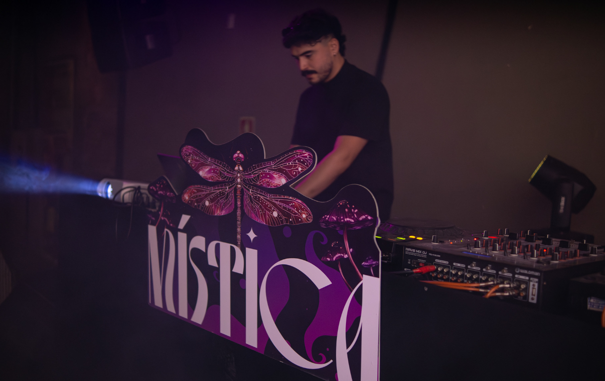 Festa Mística volta a Jaraguá com DJs e experiência imersiva