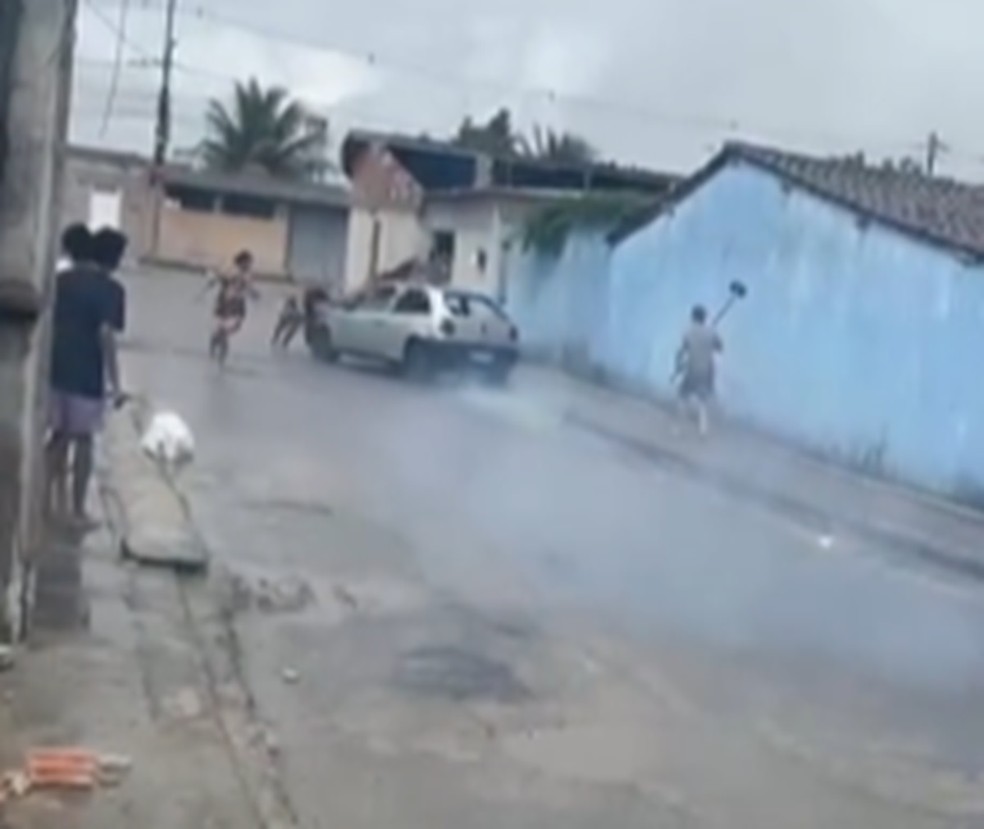 Ex atropela mulher e fere duas após término em Rio Largo