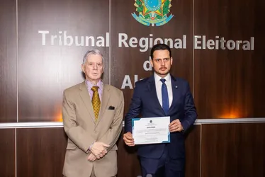 Nivaldo assume vaga na Câmara após recontagem eleitoral em AL