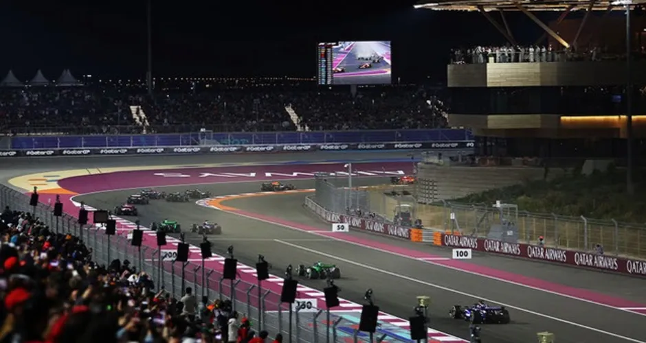 Norris chega ao Qatar com chance de título antecipado