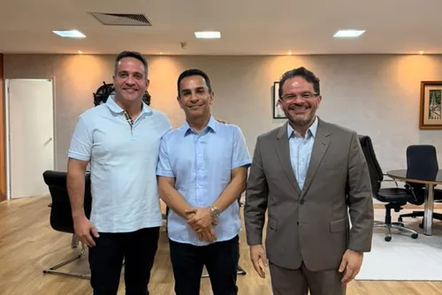 Novo fenômeno das redes? Paulinho vira o prefeito mais seguido de AL