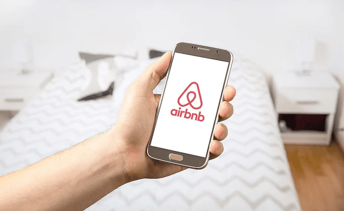 AL: Justiça condena Airbnb e anfitrião por cancelamento de reserva em cima da hora