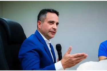 Paulo Dantas anuncia pagamento antecipado de três folhas salariais para servidores