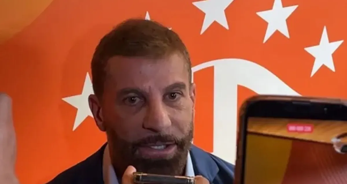 “Ele é vascaíno”: Pedrinho provoca Bap durante sorteio da Copa do Brasil