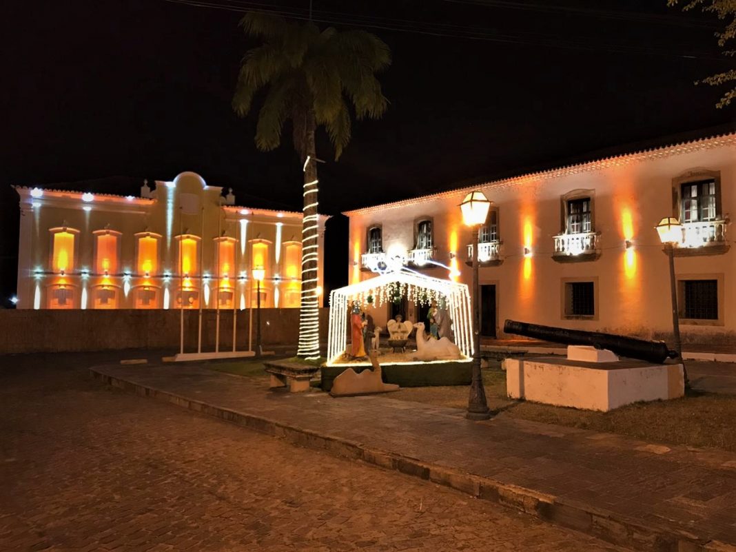 Papai Noel chega em Penedo nesta quarta (14) de forma inédita