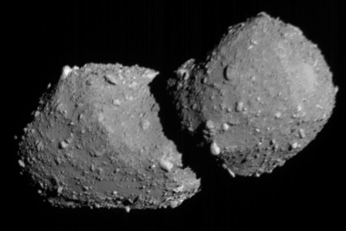 Sonda japonesa registra imagens inéditas de asteroide próximo à Terra