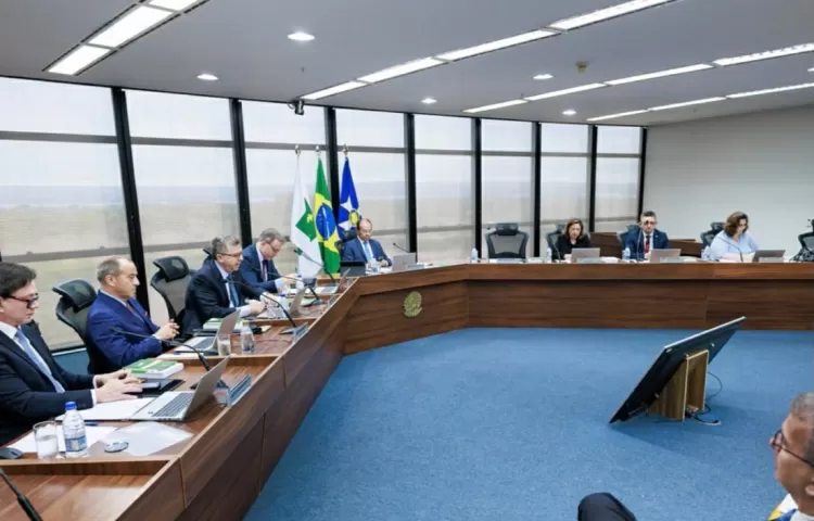 Conselho do MPF forma maioria para manter Paulo Gonet no caso Master