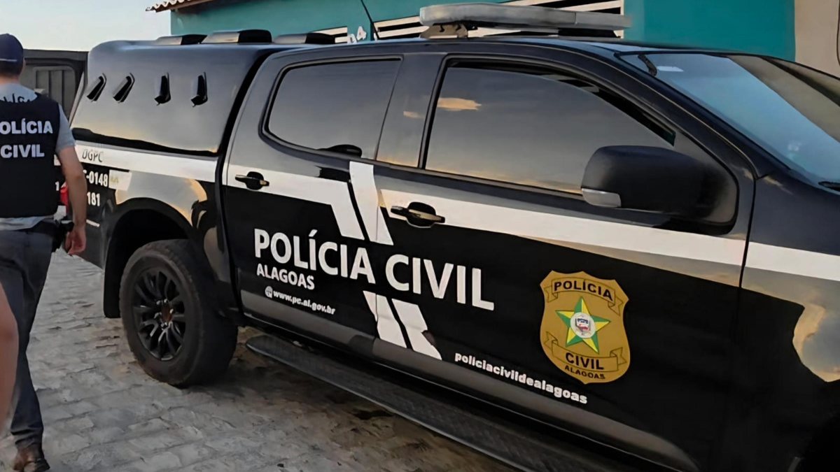 Padrasto é preso por abusar enteada de 4 anos após denúncia de professora