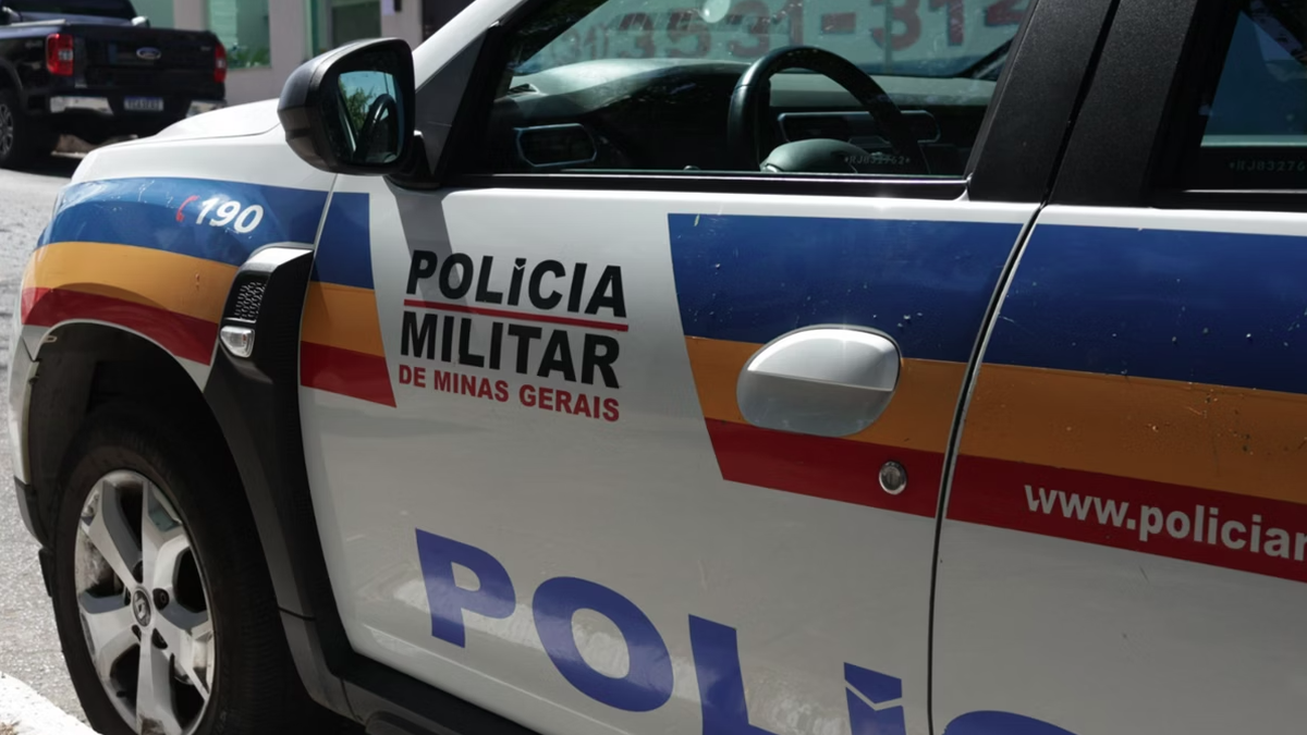 Bebê é encontrado ao lado da mãe morta em MG; marido é preso em flagrante