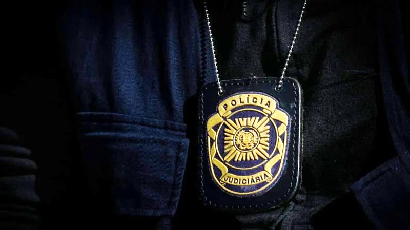 Adolescente é detido após matar a mãe brasileira em Portugal