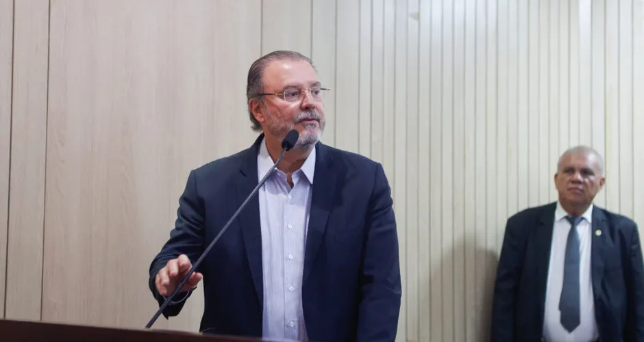 Políticos de Alagoas ignoram crise da cana; unido, Pernambuco reage