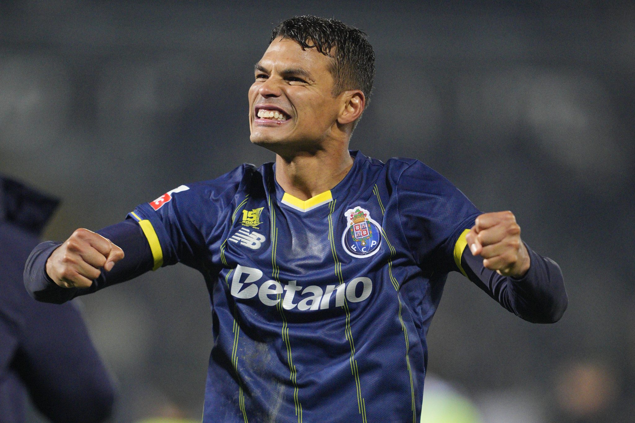 Fluminense sonda retorno de Thiago Silva e busca montar zaga dos sonhos