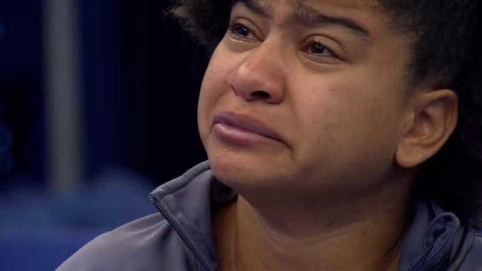 Milena chora ao som do último despertar na final do BBB 26