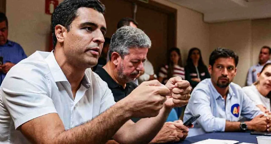 PL cede a Lira e destitui JHC do comando do partido em AL