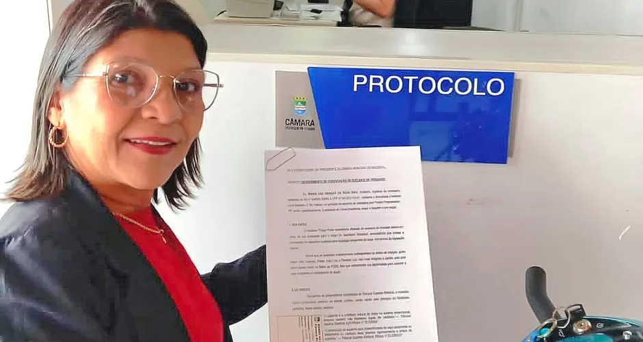 Quarta suplente do PP questiona posse de pastor na Câmara de Maceió