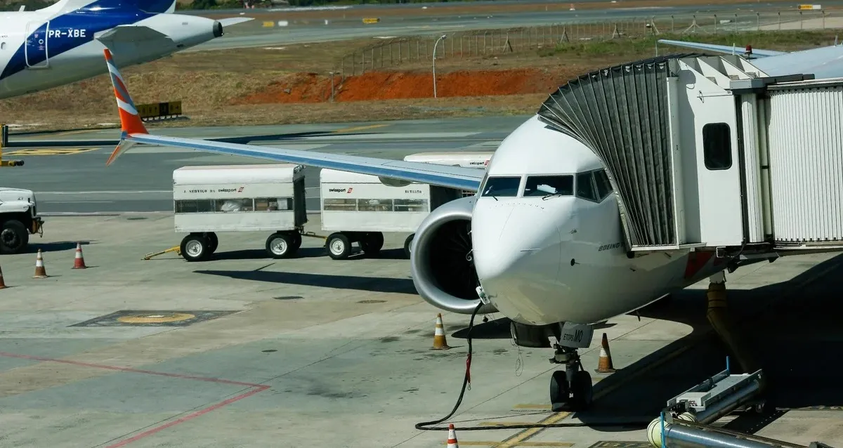 Alta de 57,6% no combustível pressiona preço das passagens aéreas