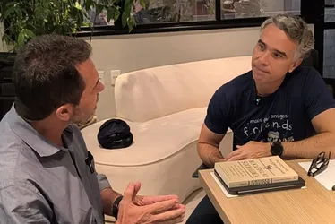 Rafael Brito detalha avanços do SNE e impacto das políticas educacionais de Alagoas