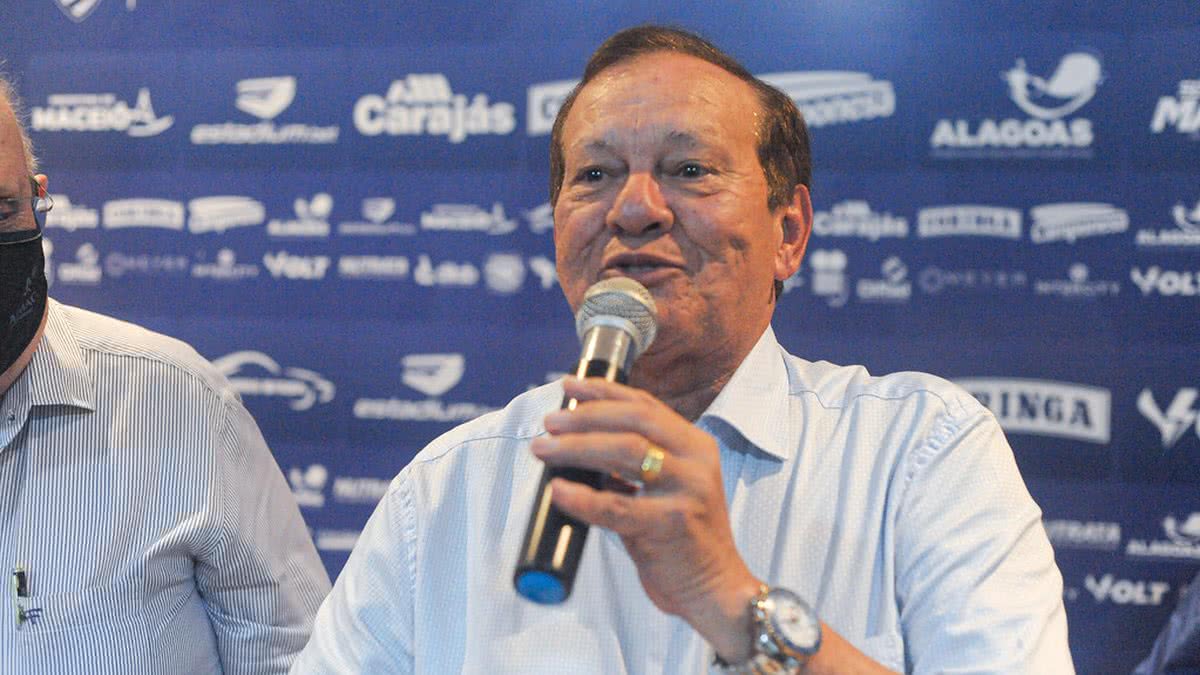 Rafael Tenório explica trabalho motivacional no CSA para clássicos contra o CRB