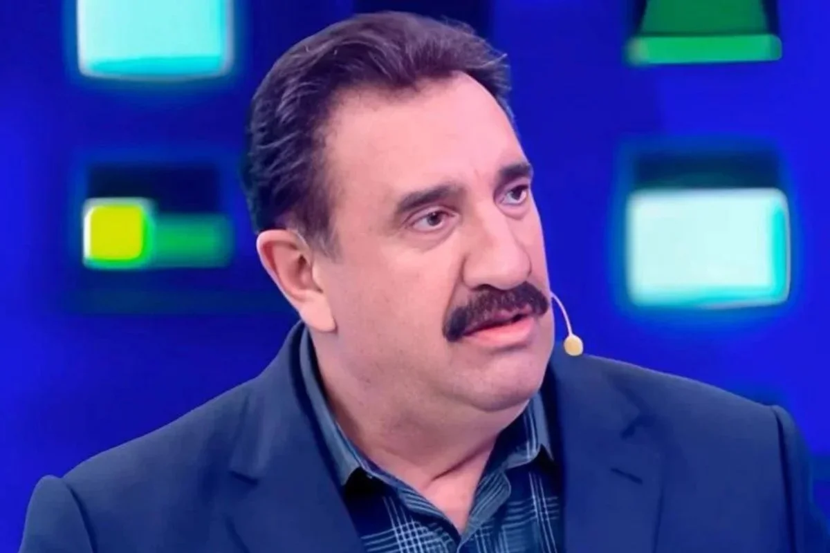 Ratinho sai em defesa de Bolsonaro e detona Wagner Moura