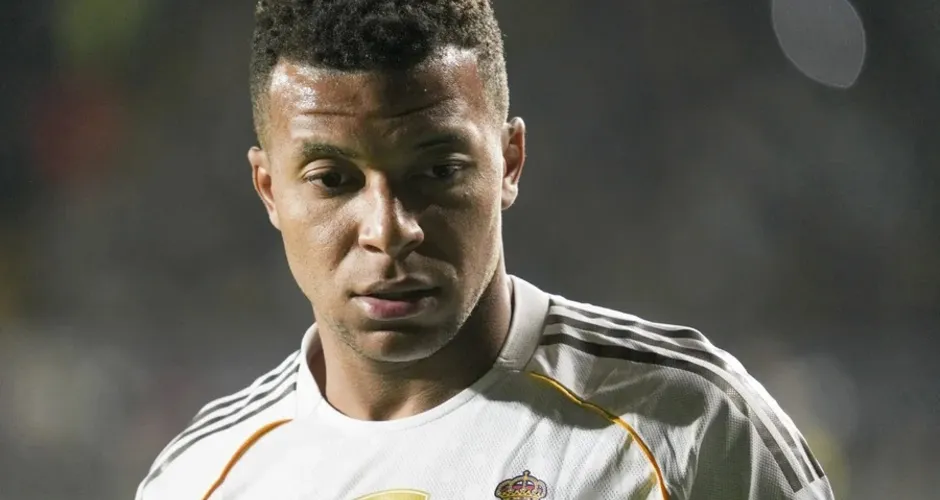 Real Madrid confirma lesão e Mbappé pode ficar fora da temporada