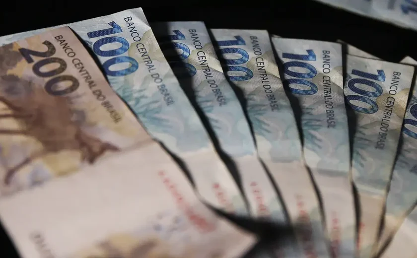 Mercado ajusta previsão do IPCA para 4,46% e inflação volta ao intervalo da meta