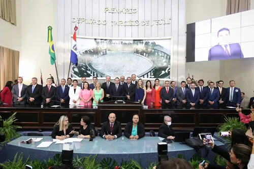 Renovação de 37% surpreende na ALE: 17 deputados foram reeleitos e 10 são novos