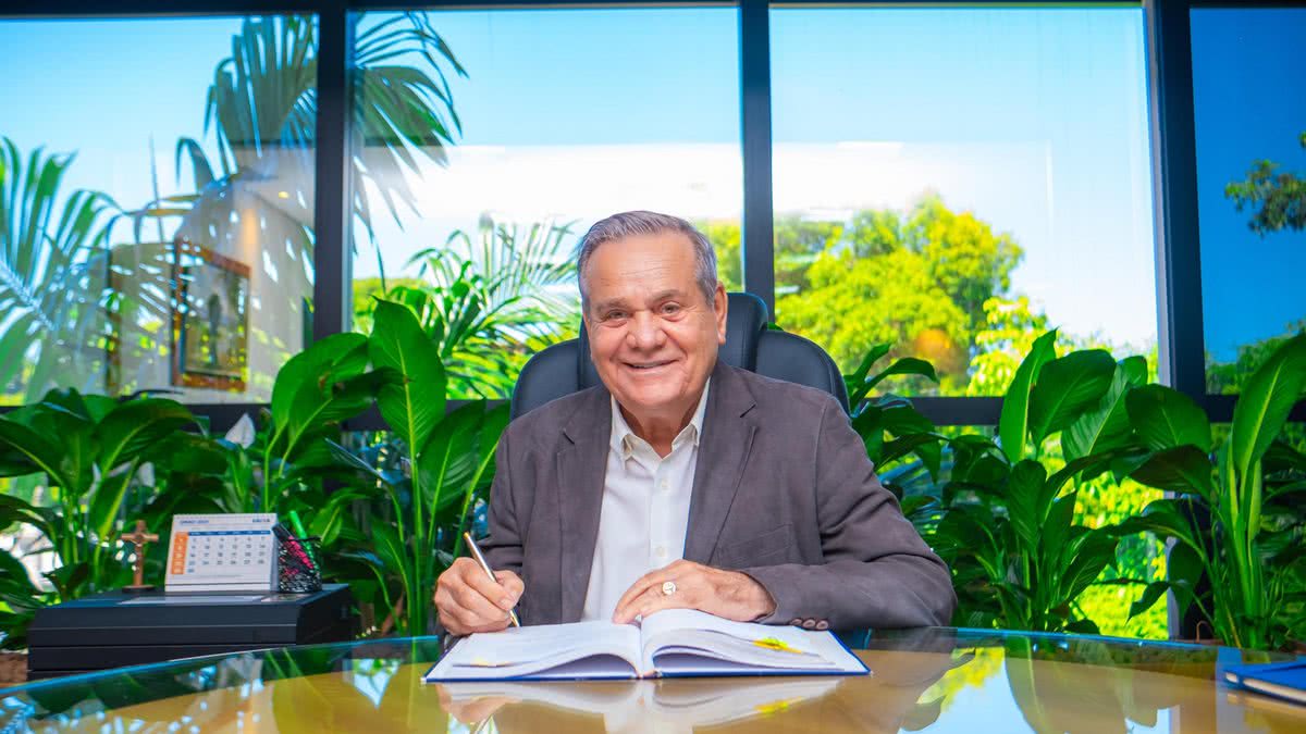 Ronaldo Lessa renuncia ao cargo de vice-governador do estado de Alagoas