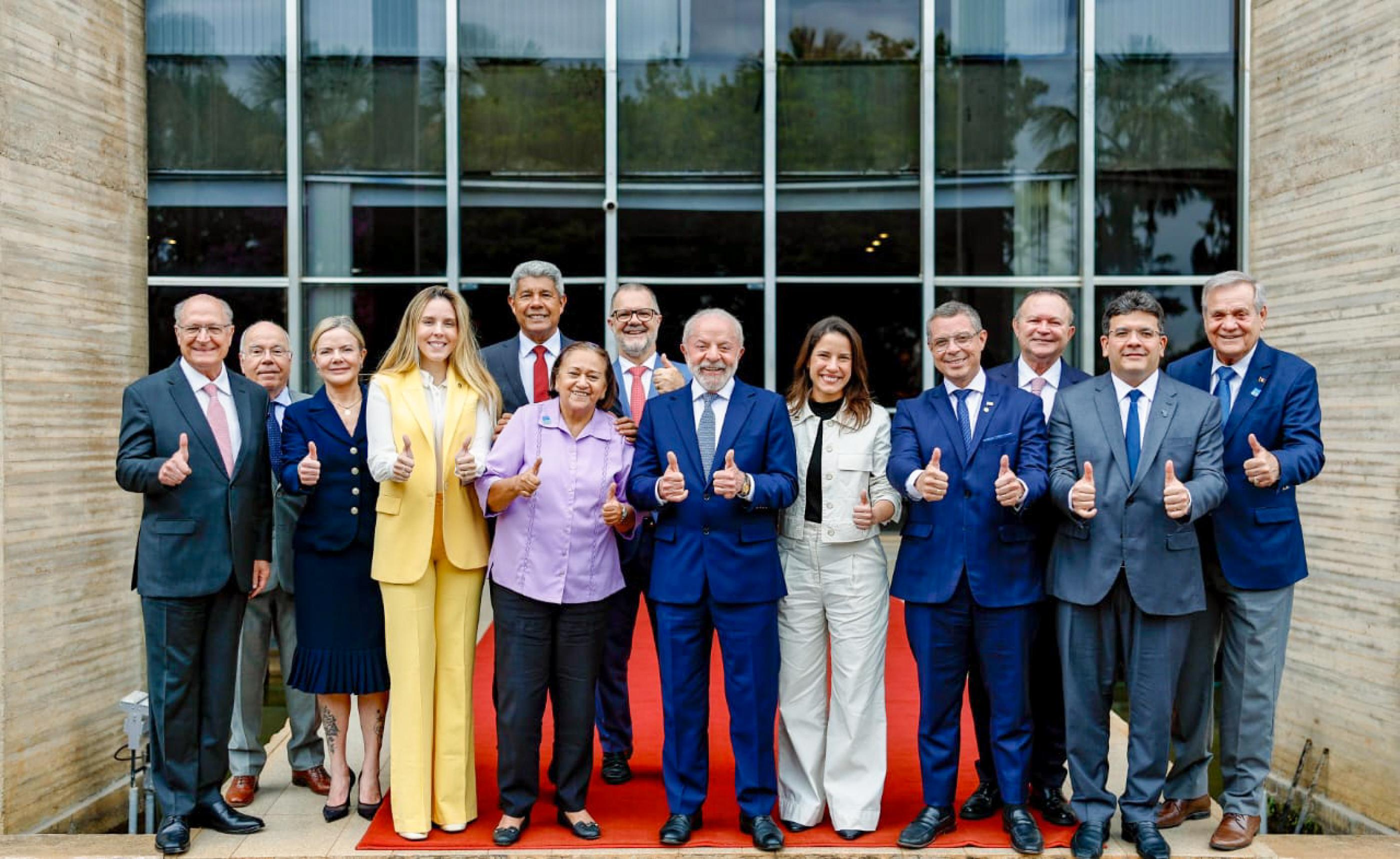 Ronaldo Lessa participa de reuniões estratégicas com outros políticos em Brasília