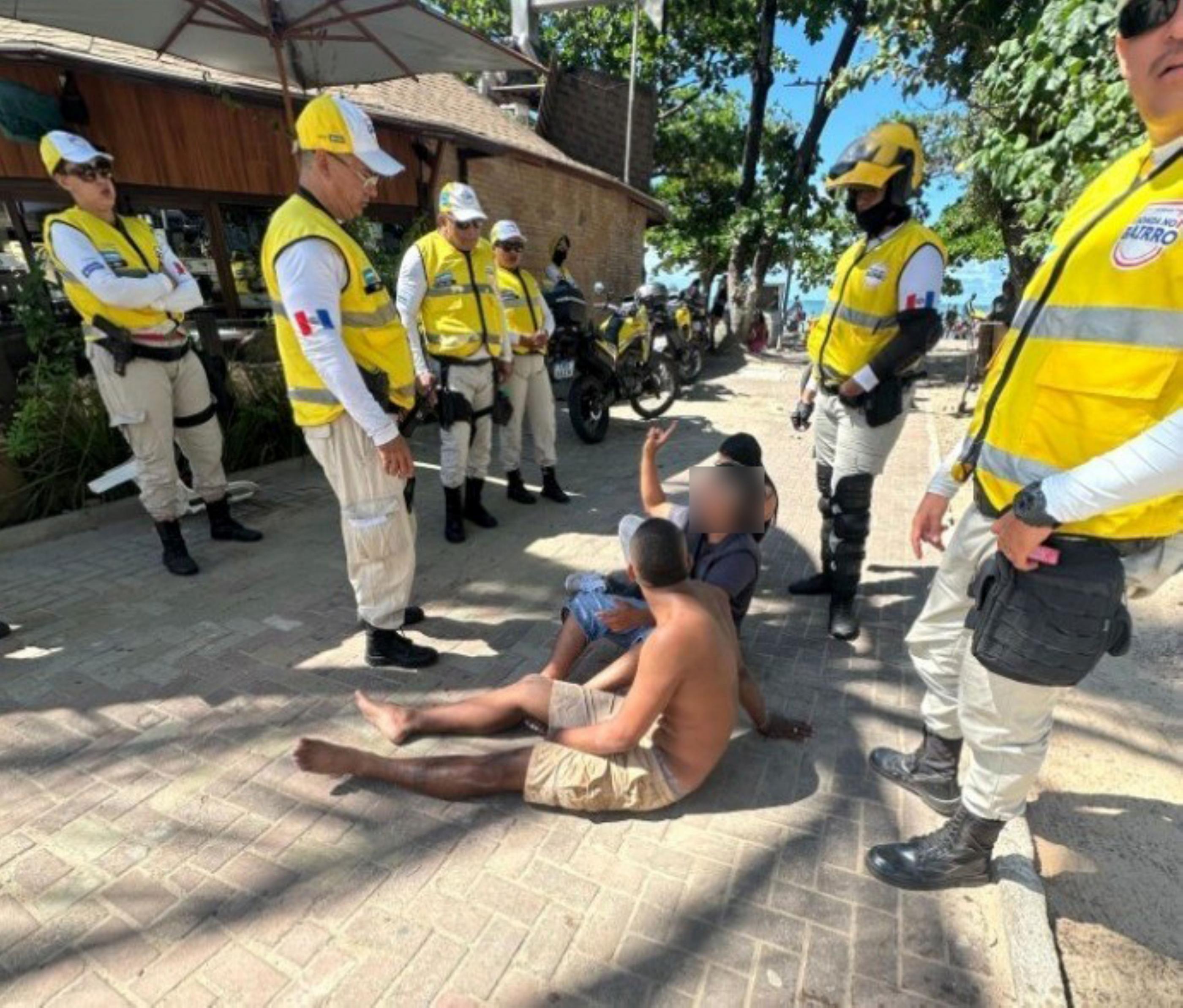 Ronda no Bairro atua em confusão na orla envolvendo turistas da Colômbia